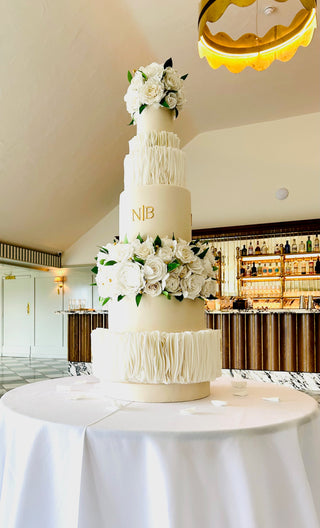 Wedding Cakes at Kin House