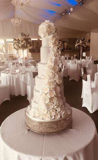 Wedding Cakes at Braxted Park Essex