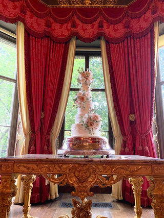 Luxury Wedding Cakes in London