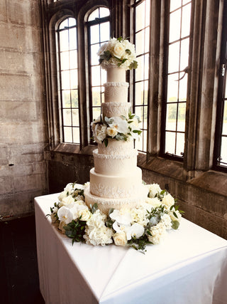 Wedding Cakes at Leeds Castle