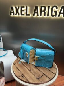 3D Handbag Cakes